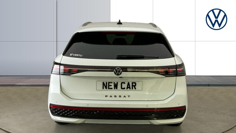 Volkswagen Passat 1.5 TSI eHybrid 272 R-Line 5dr DSG Estate